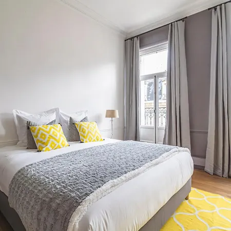 L'elegance Vue Parc Reims