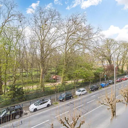 L'elegance Vue Parc *